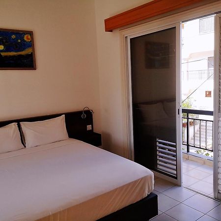 เซนต์ เอเลนา บูทิก โฮเต็ล Hotel ลาร์นาคา ภายนอก รูปภาพ
