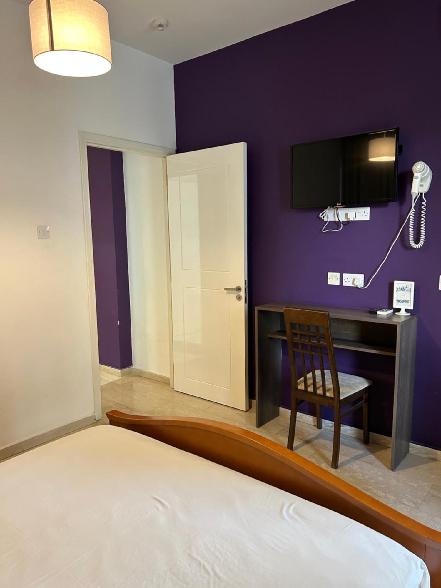 เซนต์ เอเลนา บูทิก โฮเต็ล Hotel ลาร์นาคา ภายนอก รูปภาพ