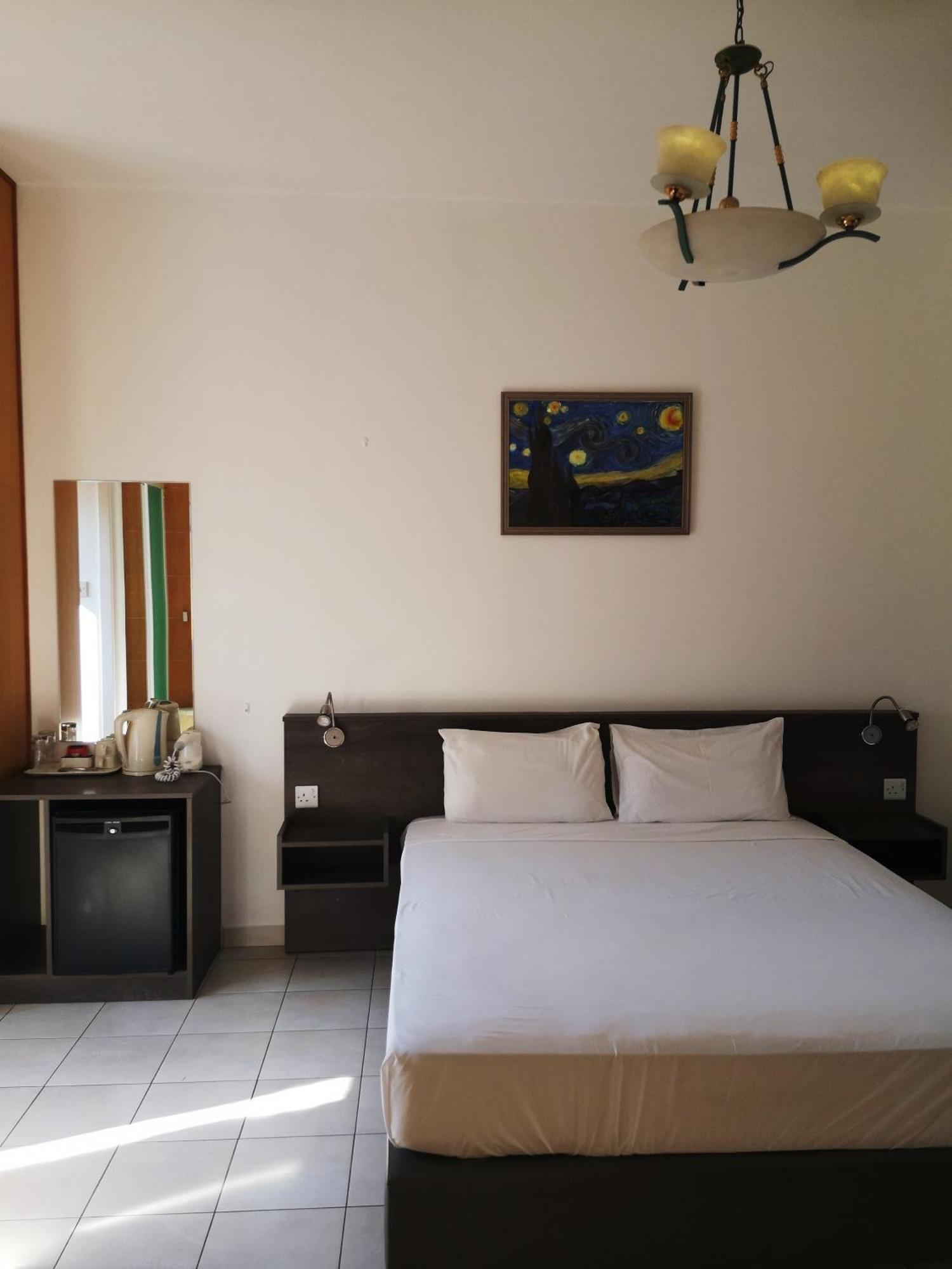 เซนต์ เอเลนา บูทิก โฮเต็ล Hotel ลาร์นาคา ภายนอก รูปภาพ