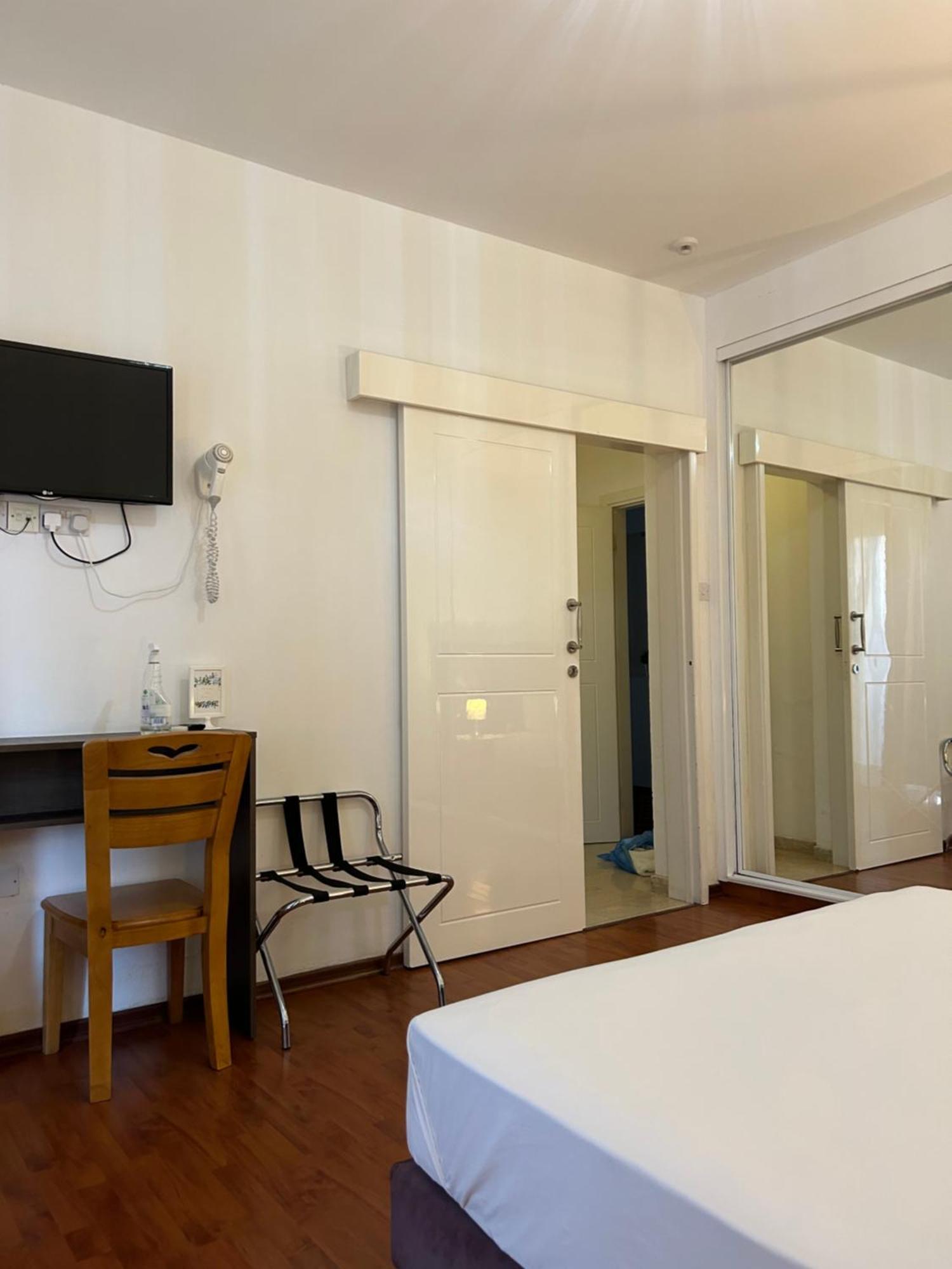 เซนต์ เอเลนา บูทิก โฮเต็ล Hotel ลาร์นาคา ภายนอก รูปภาพ